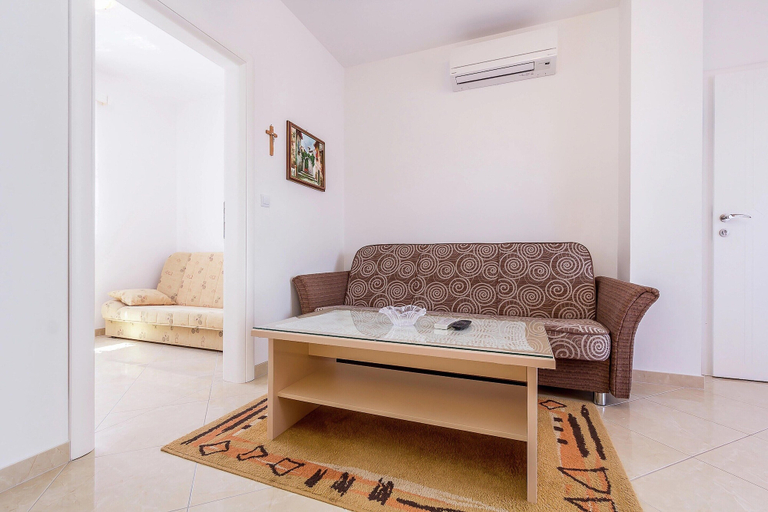 Living room 5, Apartment in Medulin With Balconies, Medulin