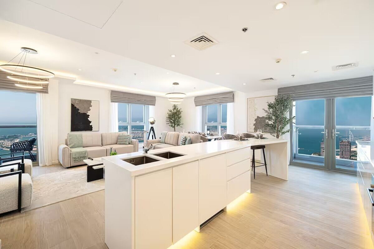 Private kitchen 4, Princess Tower - Spectacular Sky Views, Dubai