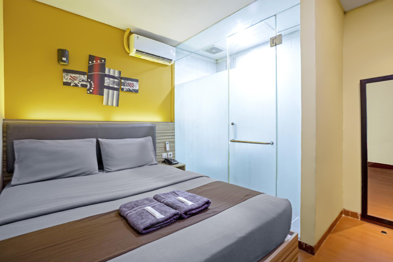 Bedroom 12