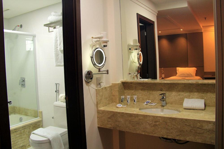 Bathroom 5, Blue Open Hotel, Erechim