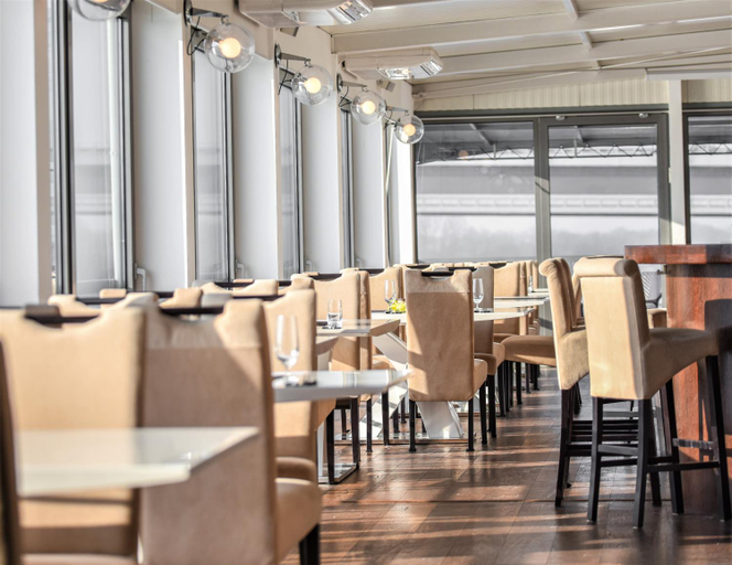 Food & Drinks 5, Botel Gracia, Bratislava