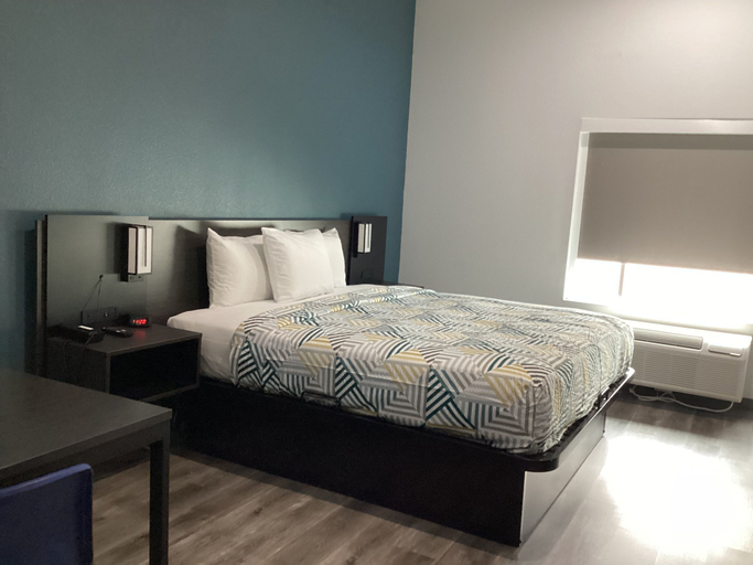 Bedroom 3, Studio 6 Dallas, TX – Fair Park, Dallas