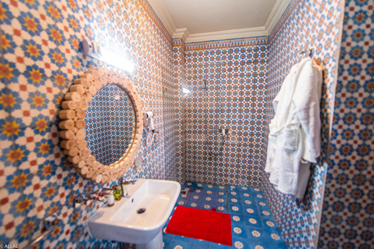 Bathroom 3, Riad Almonds Marrakech, Marrakech