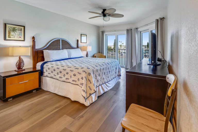 Bedroom 3, Land's End 4-405 Bay Front - Premier, Pinellas