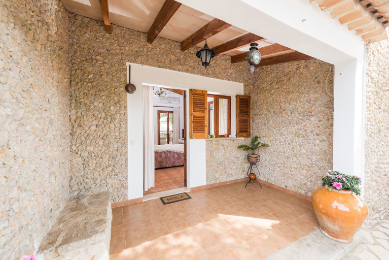 Interior detail, Rustic House in Tramuntana With Salt Pool, Baleares