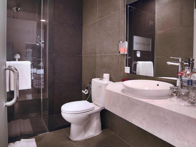 Bathroom 4