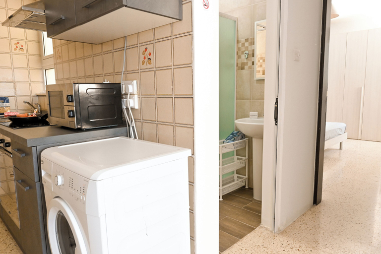 Private kitchenette 4, Sea Blue Horizon Qawra Bay Apartments, Saint Paul's Bay