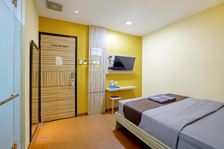 Bedroom 6