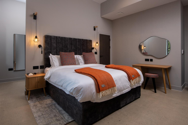 Bedroom 2, Montgomery House Apart-Hotel, Leeds