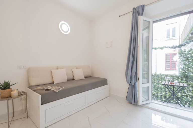 Bedroom 2, Luce Apartment in Como, Como