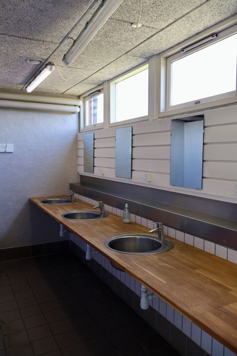 Bathroom 2, Aalborg Hytteø, Aalborg