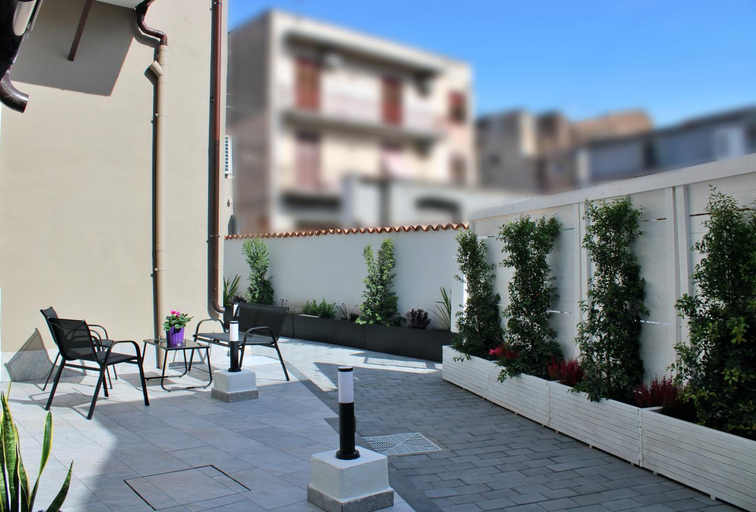Others 3, Keope Urban Suite, Catania
