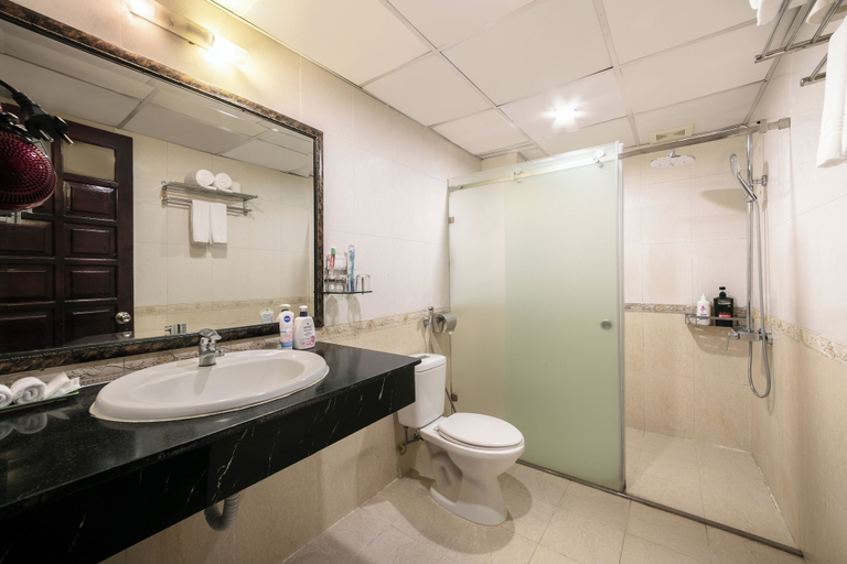 Bathroom 4, A25 Hotel - 45B Giang Vo, Ba Đình