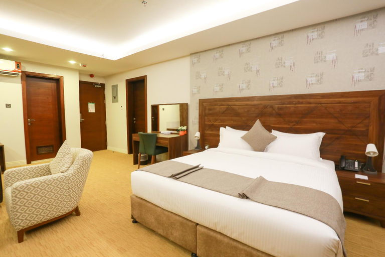 Bedroom 3, Oyyo Plaza Hotel Apartment, Doha