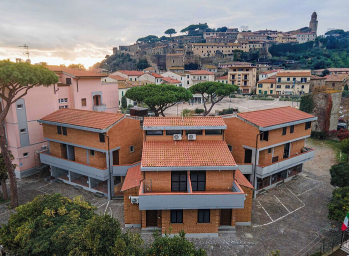 Exterior & Views, LA TORRE Appartamenti, Grosseto