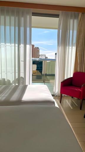 Bedroom 3, AR Diamante Beach Spa Hotel, Alicante