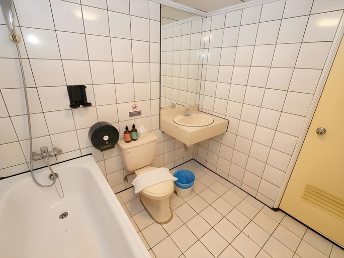 Bathroom 4, Meworld Hotel - Sanchong, New Taipei City