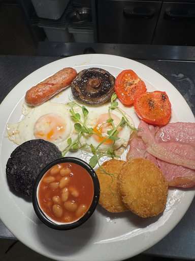 Food & Drinks, The Green Dragon at Bedale by OYO, North Yorkshire
