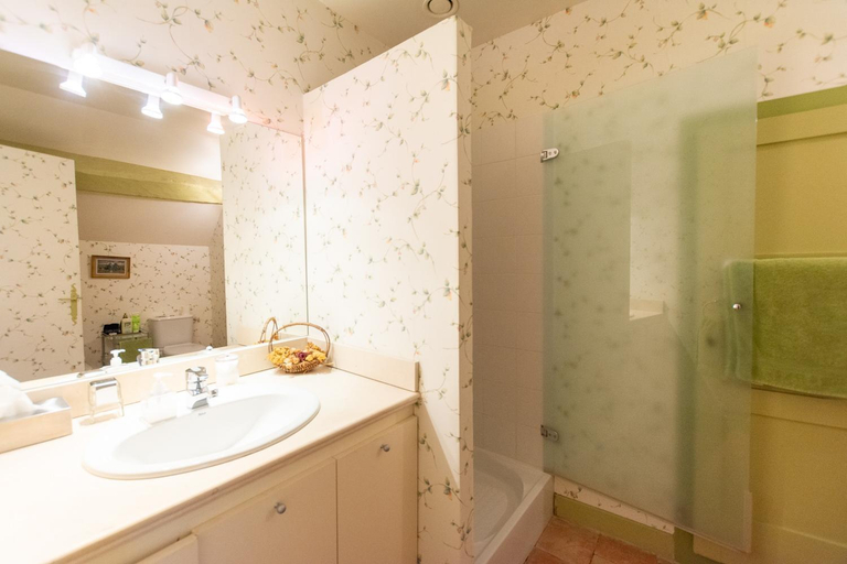 Bathroom 5, Chateau De Vauloge, Sarthe