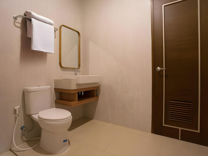 bathroom 11