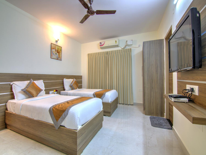 Others 5, Sunshine Suites Grand Deluxe, Bangalore