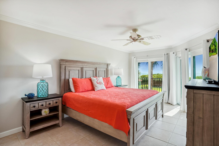 Bedroom 4, Land's End 7-202 Beach Front, Pinellas