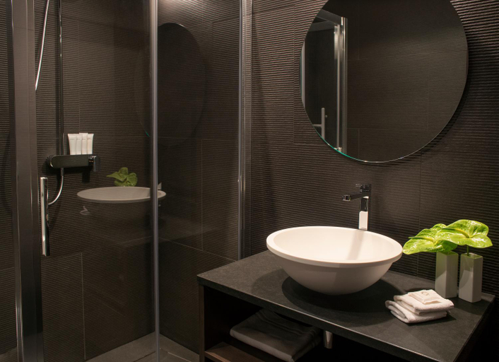 Bathroom 5, Hotel Bergs Suites, Riga