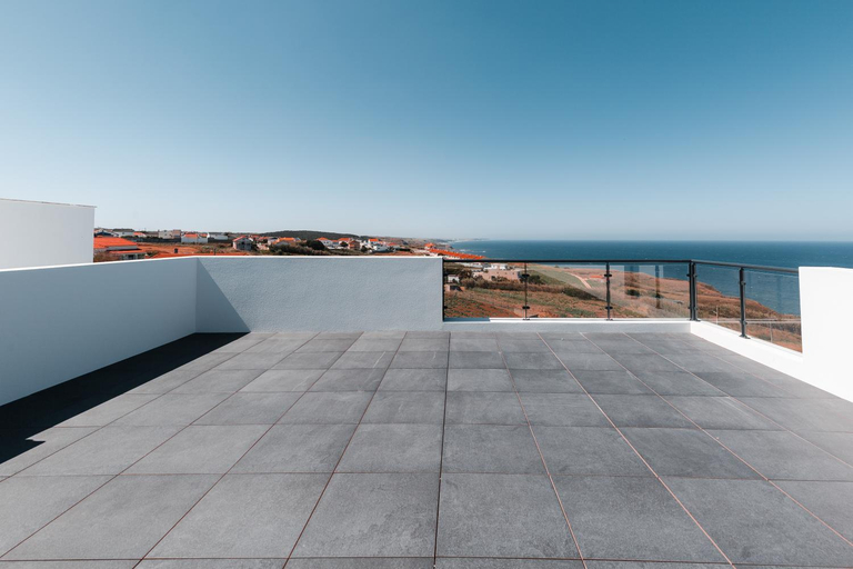 Others 5, Silver Villa with ocean view, Lourinhã