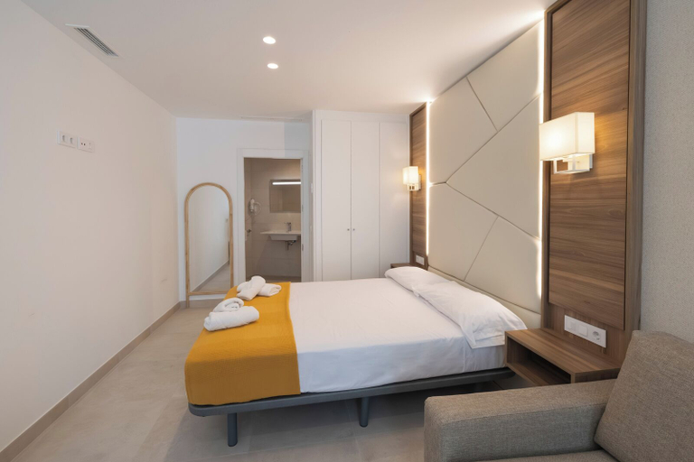 Bedroom 3, MARINA AZURA, Valencia