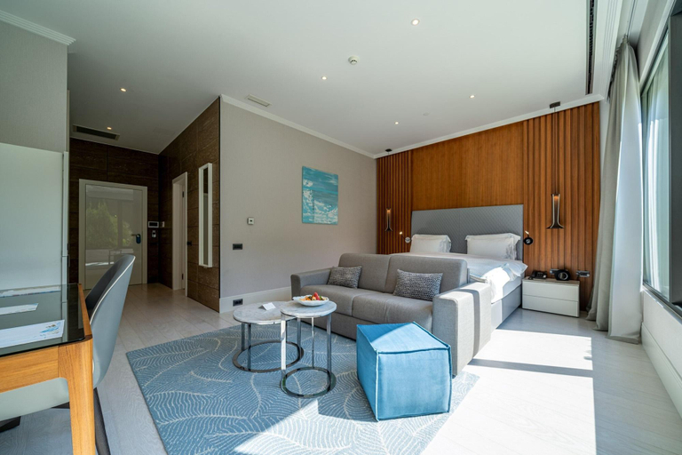Bedroom 3, Monte Palm Beach