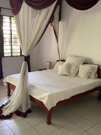 Bedroom 3, Double Heart Resort, Malindi