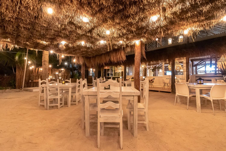 Food & Drinks 4, Amaite Holbox - Oceanfront Hotel, Lázaro Cárdenas