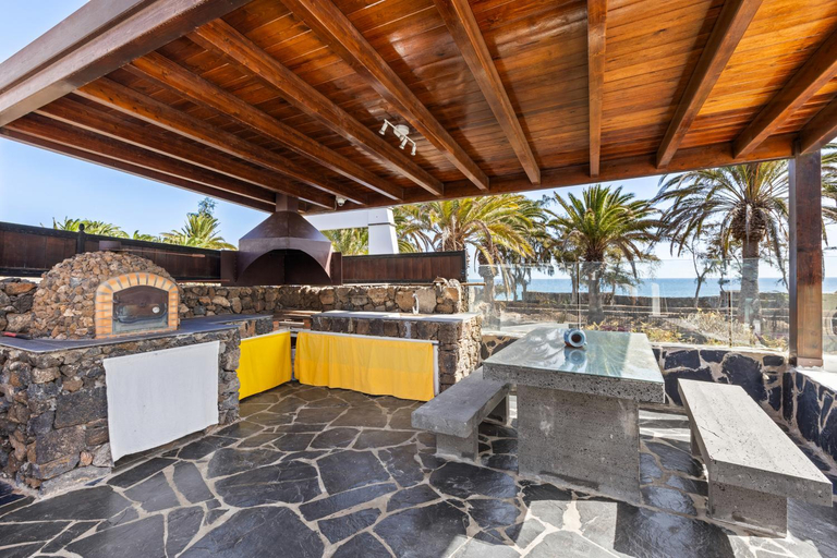 Food & Drinks 4, Villa a pie de mar, Las Palmas