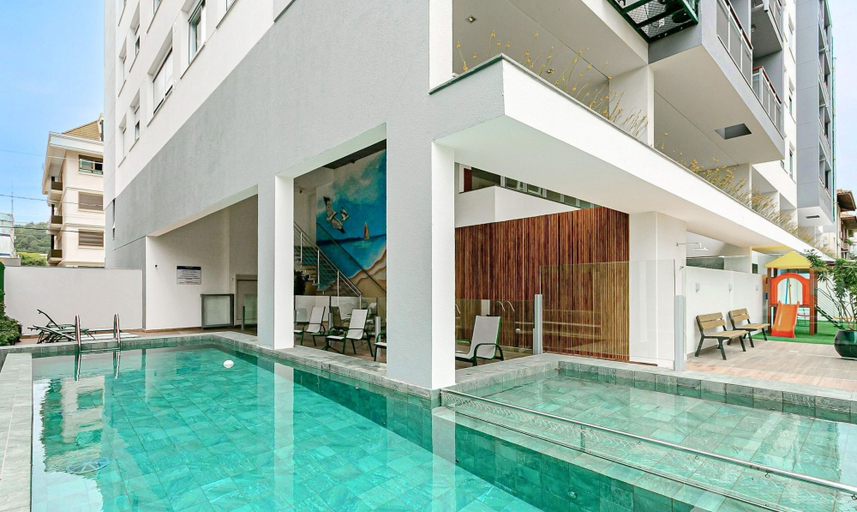 Sport & Beauty 4, Modern duplex w/jacuzzi 240m beach JRR410, Florianopolis
