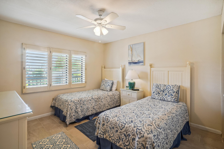 Bedroom 4, Land's End 8-303 Beach Front, Pinellas