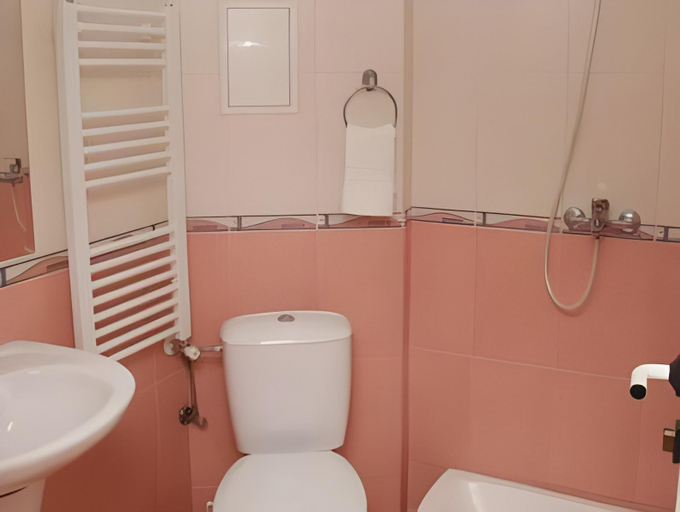 Bathroom 3, Palma, Burgas
