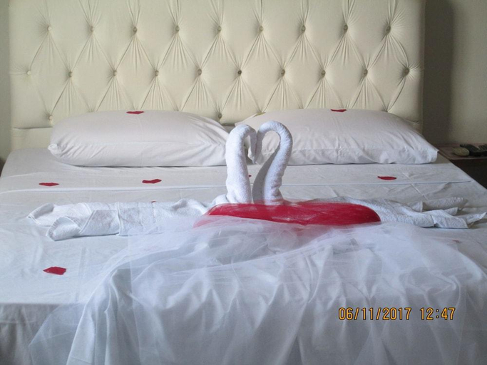 Bedroom 2, JC Palace Hotel, Machado
