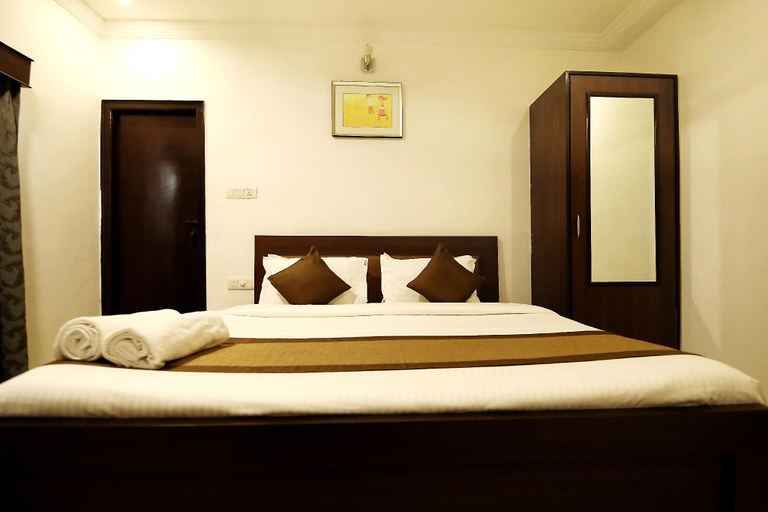 Bedroom 3, Hotel Florence Continental, Udaipur