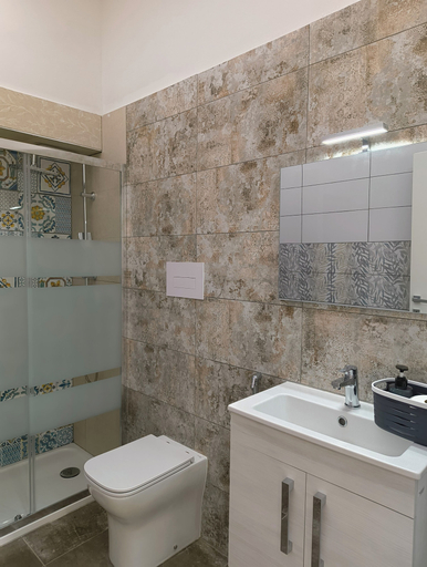 Bathroom, San Tommaso, Chieti