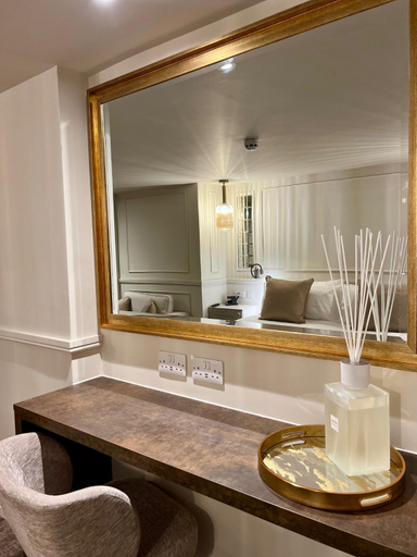 Bathroom 3, Number 3 Pier Road Suites, North Yorkshire