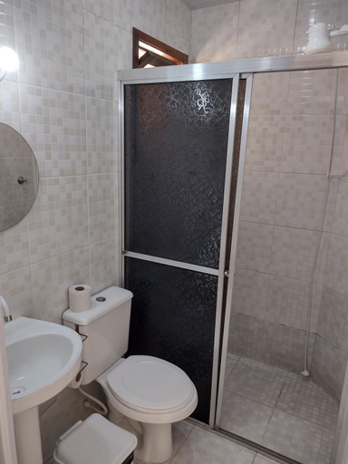 Bathroom 5, Hotel Mar, Caraguatatuba