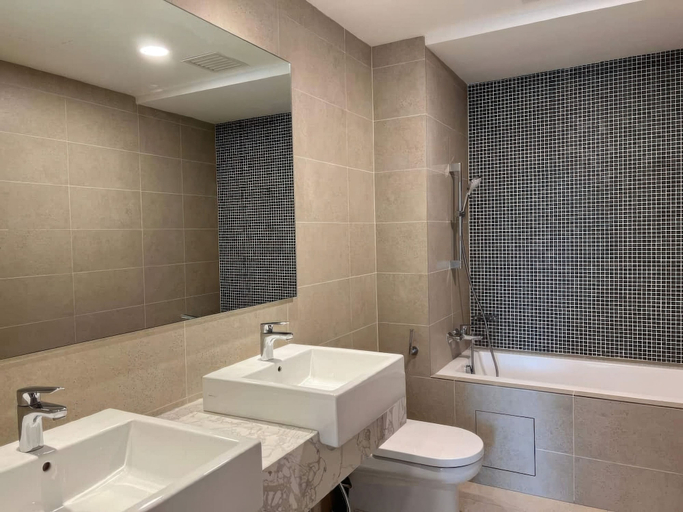 Bathroom 3, The OOAK Suites and Residence Staycation KL, Kuala Lumpur