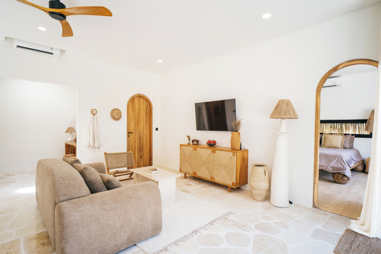 Room 4, 3Br Khana in Canggu With 3 Bedrooms and 3 5 Bathrooms, Badung