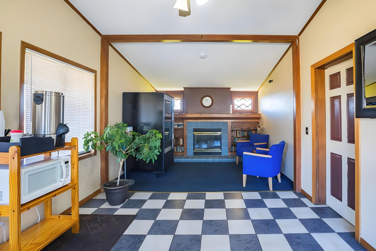 Public Area, FairBridge Inn Express Battle Creek, Calhoun