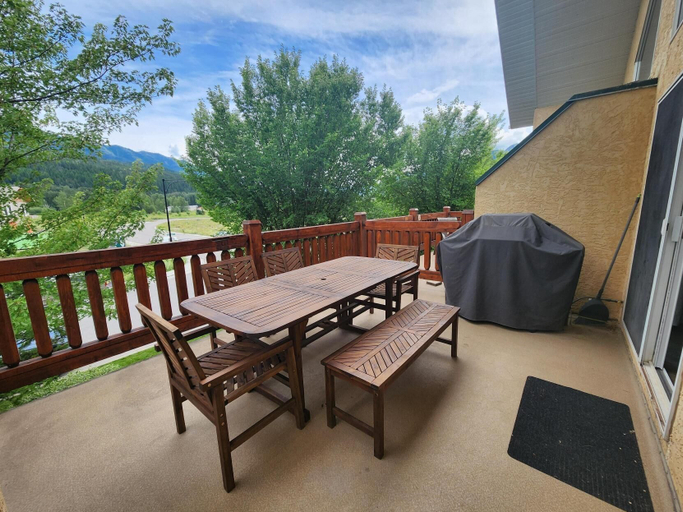 Others 4, Riverside Way by Fernie Lodging Company, East Kootenay