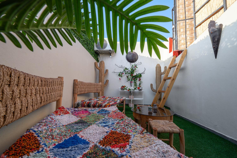Others 2, Dar Mawati - 5BR - Private Hammam - Rooftop - Near Medina, Marrakech