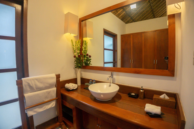 Bathroom, Lotus Residence Tabanan, Tabanan