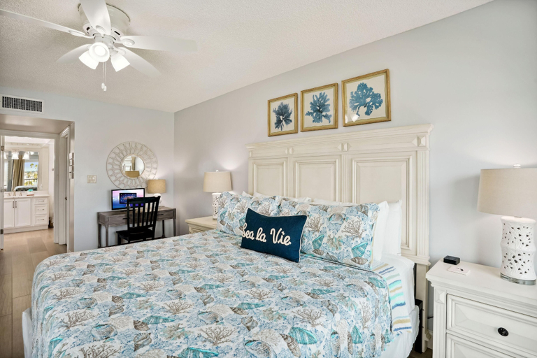 Bedroom 4, Land's End 3-405 Bay Front - Premier, Pinellas