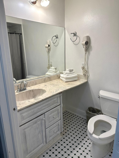 Bathroom, Hotel Redland, Miami-Dade