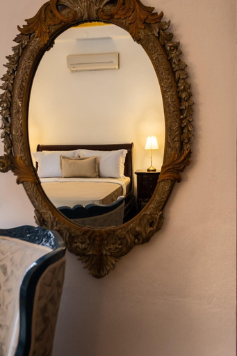 Bedroom 4, Konak 1927, Edremit